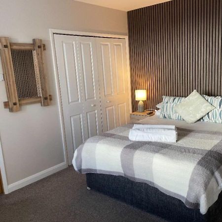 The Annexe - Pagham Apartment ภายนอก รูปภาพ