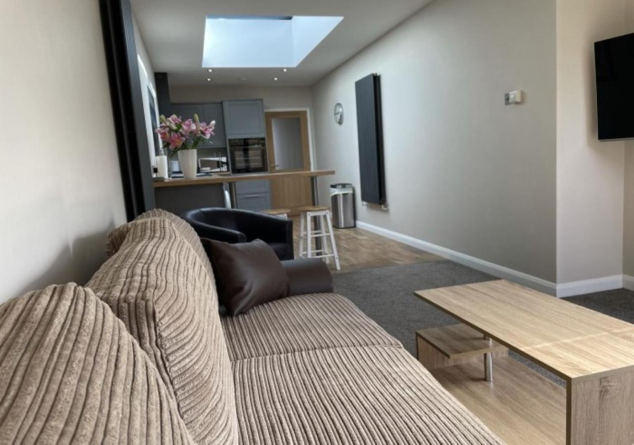 The Annexe - Pagham Apartment ภายนอก รูปภาพ