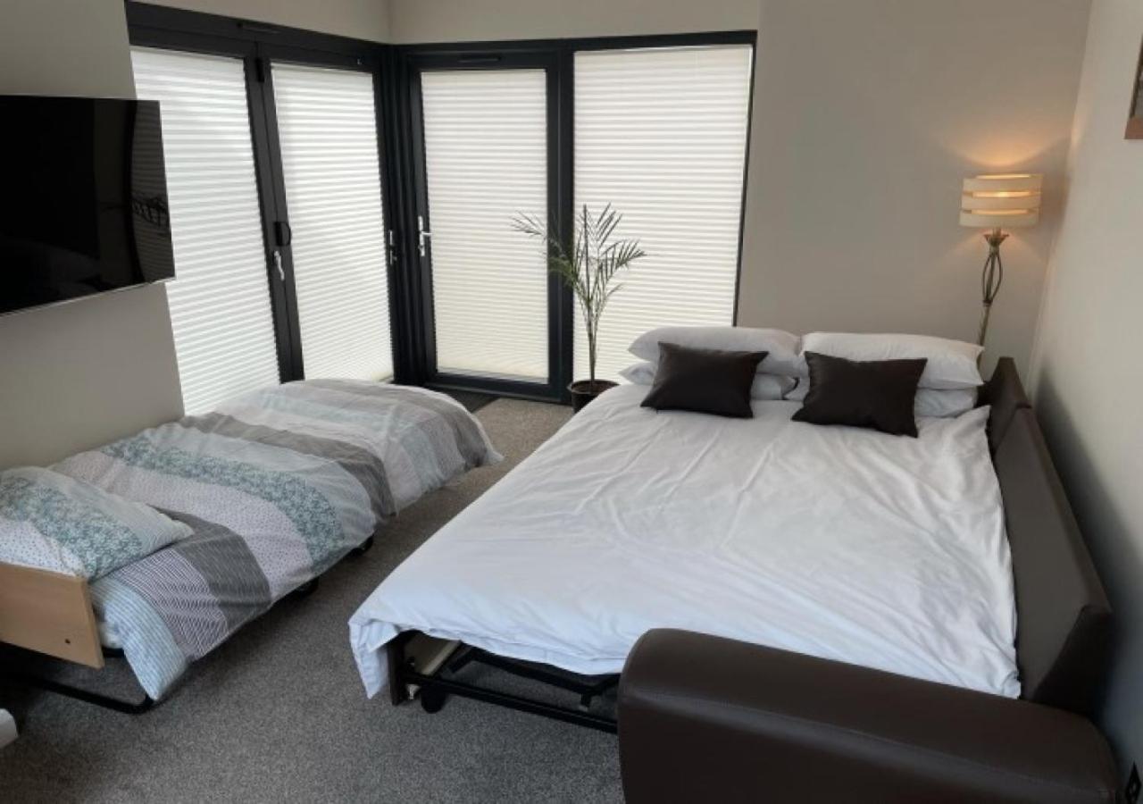 The Annexe - Pagham Apartment ภายนอก รูปภาพ